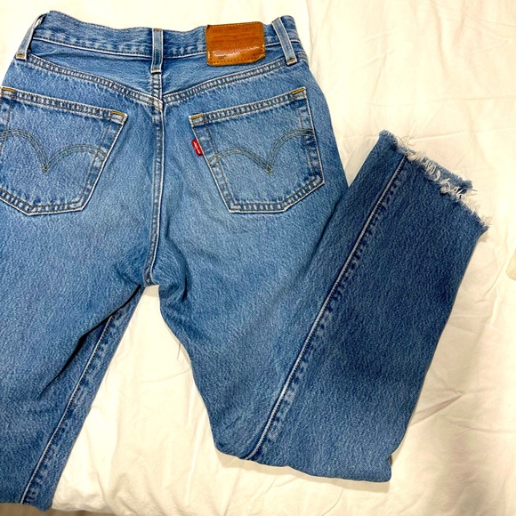 وظيفة سريعون كمان levi's 501 capital e 